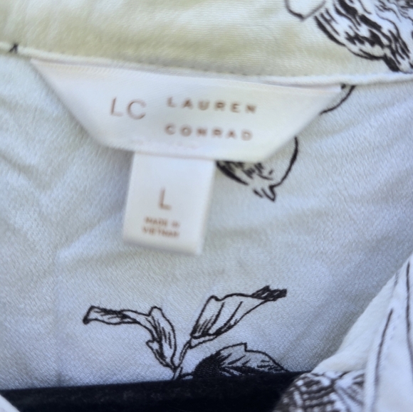 LC Lauren Conrad Blue 3/4 Sleeve Button Down Blouse - Picture 2 of 3